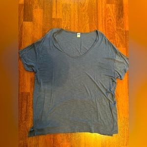 Old Navy - LUXE Basic T-shirt - Large